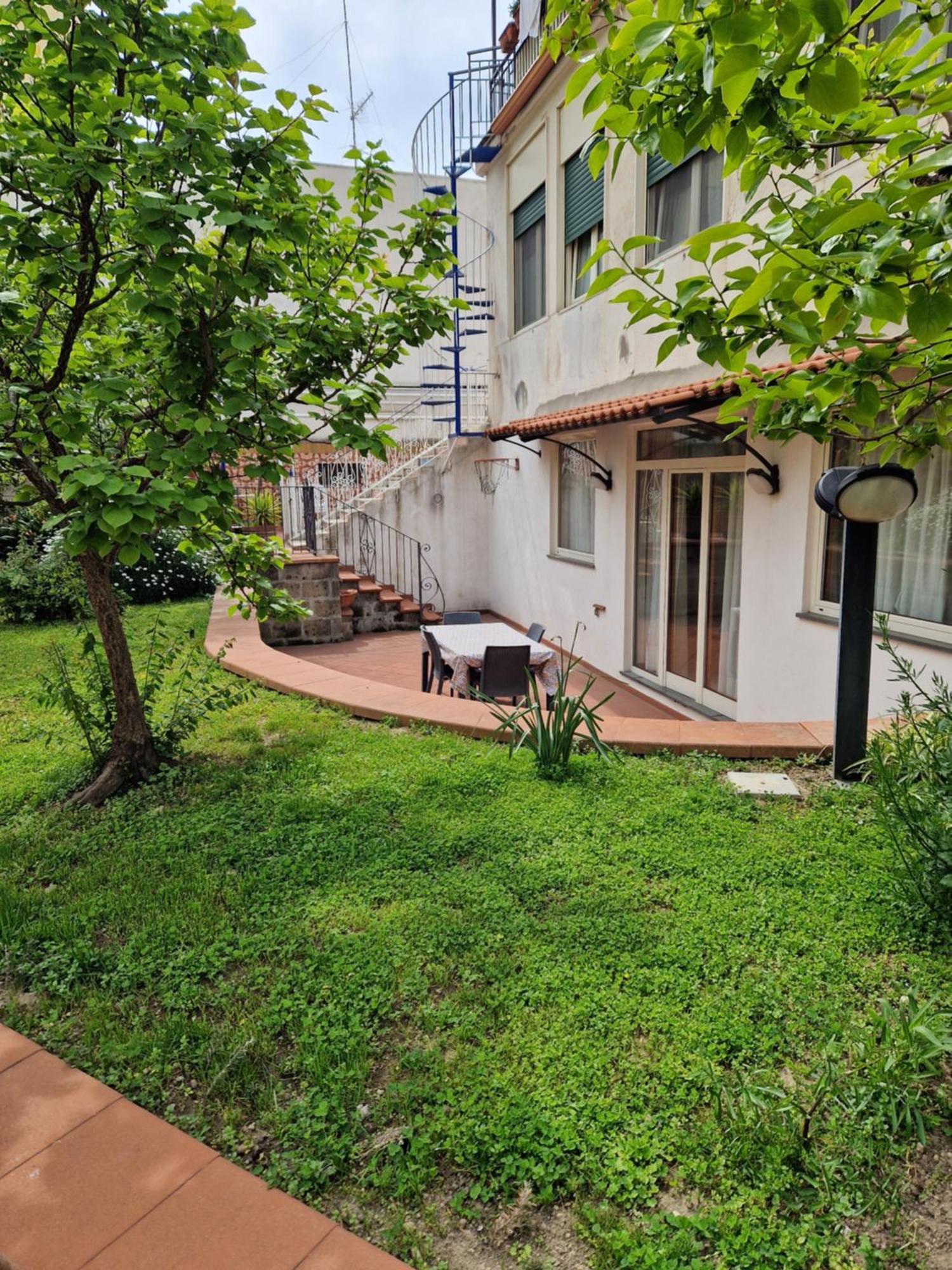 Il Giardino Dei Gigli Daire Meta Dış mekan fotoğraf